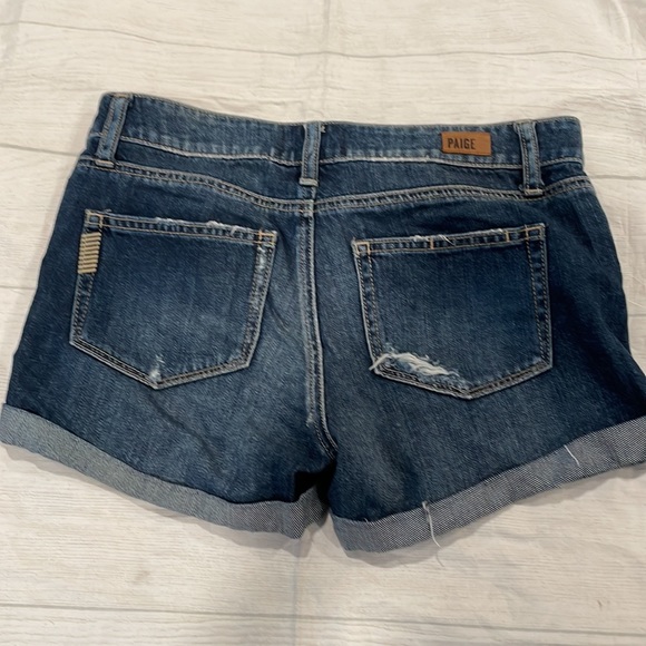 Paige Jimmy Jimmy size 25 cuffed EUC short - Picture 4 of 4